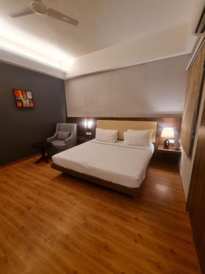 Hotel Lemon Park Haldwāni Εξωτερικό φωτογραφία